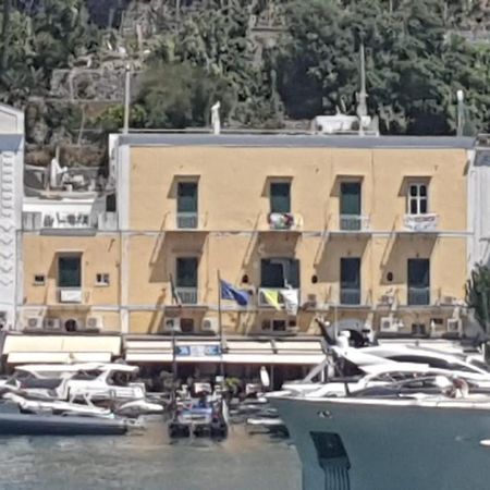 Panorama Da Cartolina Apartment Ischia Luaran gambar
